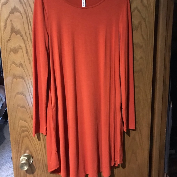 Zenana Outfitters Dresses & Skirts - Fabulous Fall Dress